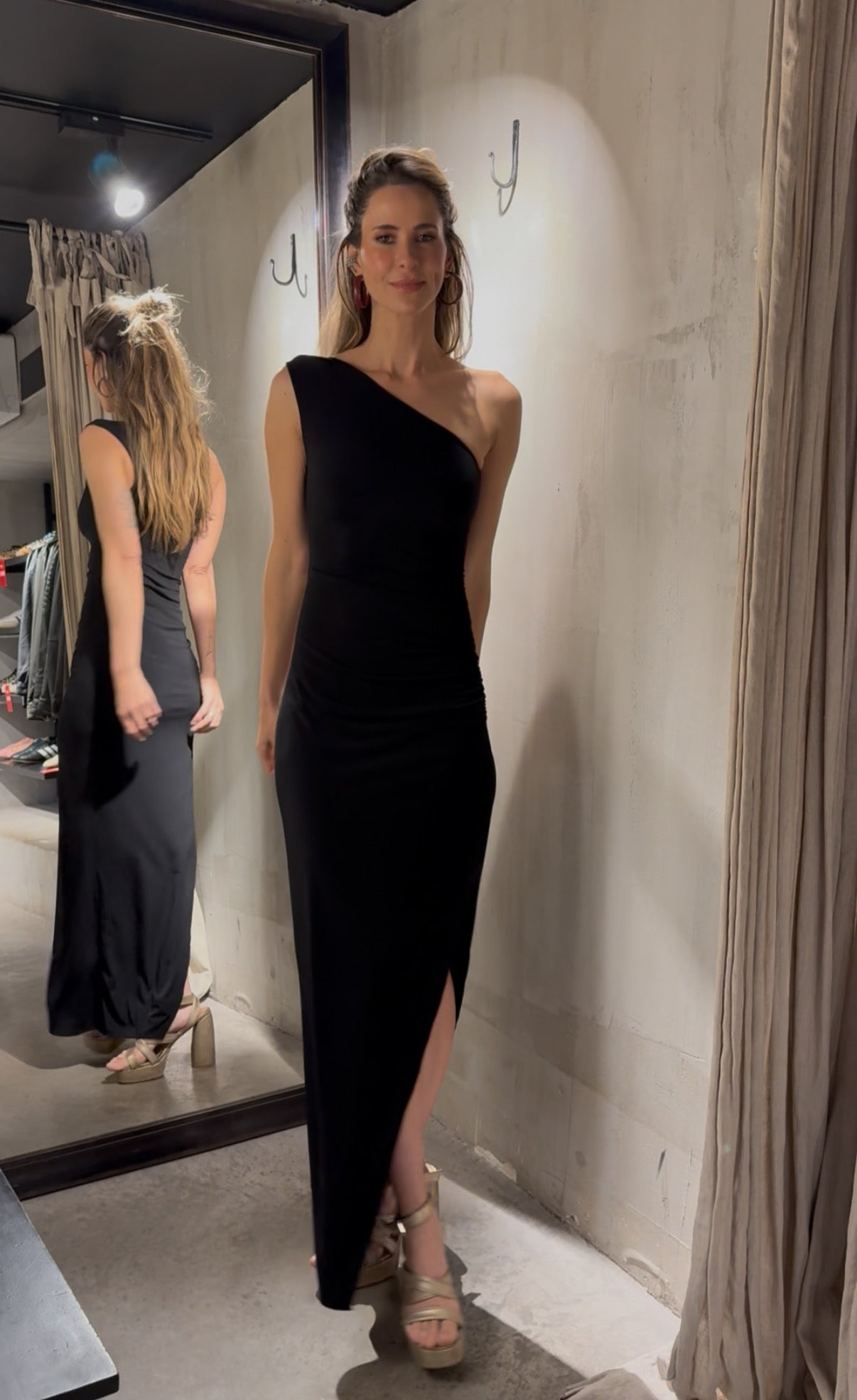 Vestido Cyra Negro